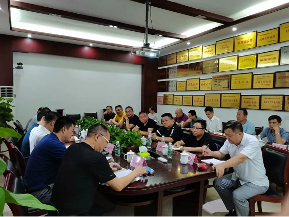 华球体育（中国）科技公司玻璃