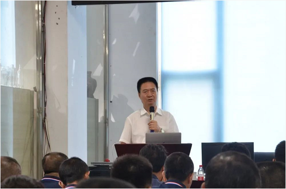 泸州华球体育（中国）科技公司玻璃