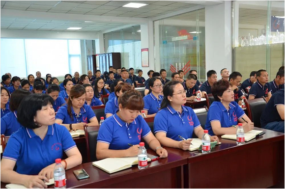 泸州华球体育（中国）科技公司玻璃