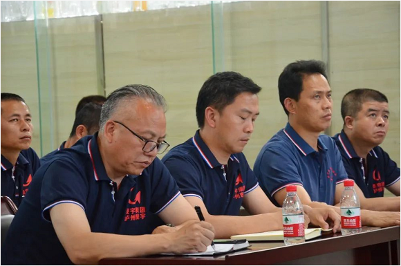 泸州华球体育（中国）科技公司玻璃